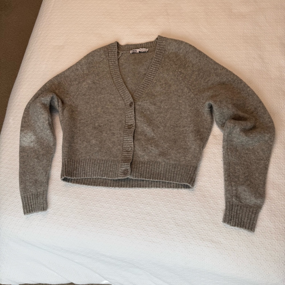 ZARA Button-Up Cardigan - Picture 5 of 8